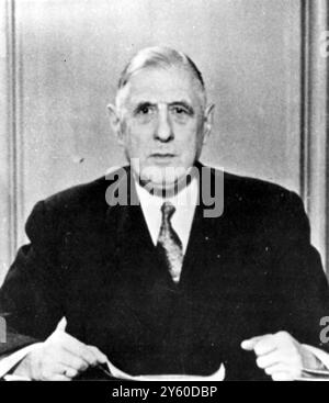 REFERENDUM DES FRANZÖSISCHEN PRÄSIDENTEN CHARLES DE GAULLE ÜBER DIE ALGERISCHE POLITIK / 6. JANUAR 1961 Stockfoto