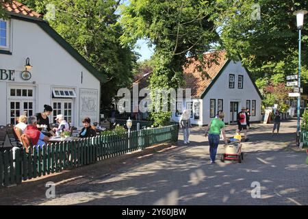 Teestube auf Spiekeroog, Ostfriesische Insel, Niedersachsen, Bundesrepublik Deutschland, Ostfriesland, Niedersachsen, Bundesrepublik Deutschland Stockfoto