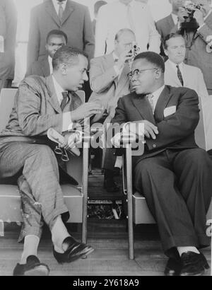 JOSEPH KASA-VUBU - ERSTER PRÄSIDENT DER REPUBLIK KONGO MIT KRONPRINZ VON ÄTHIOPIEN 4. JULI 1960 Stockfoto