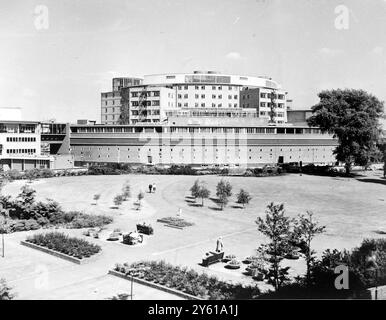 GEBÄUDE BBC TV CENTRE WHITE CITY 16 JUNI 1960 Stockfoto