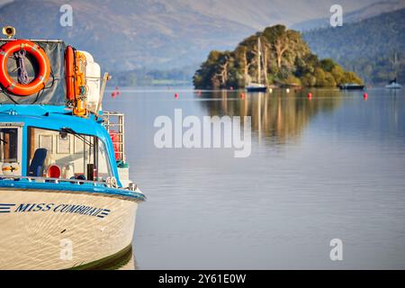 Eine kleine Insel auf Windermere im Lake District Englands größtem See Stockfoto