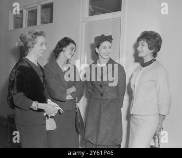 LANDA ANITA PRIMA BALLERINA DAME MARGOT FONTEYN / 4. MÄRZ 1960 Stockfoto