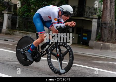 Zürich, Schweiz. September 2024. Josh Charlton aus Großbritannien fährt im U23-Einzelzeitfahren der Männer während der UCI Straßen- und Para-Cycling Road World Championships Zürich 2024. Quelle: Fabienne Koch/Alamy Live News. Stockfoto