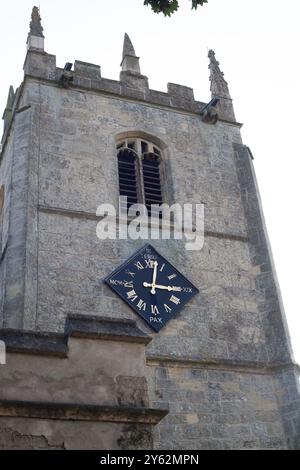 Zifferblatt mit XIII 13 13 13 Uhr St Mary Magdalene Church Whitgift Goole Yorkshire UK Stockfoto
