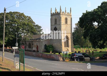 Zifferblatt mit XIII 13 13 13 Uhr St Mary Magdalene Church Whitgift Goole Yorkshire UK Stockfoto