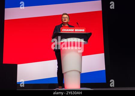 Liverpool, Großbritannien. SEPTEMBER 2024. BEV Craig, Vorsitzender des Stadtrates von Manchester, spricht auf der Labour Party-Konferenz. Credit Milo Chandler/Alamy Live News Stockfoto