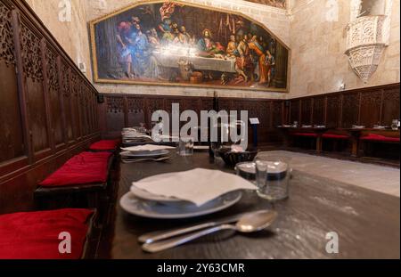 Rascafría (Madrid), 11.08.2023. Bericht über das Königliche Kloster Santa María de El Paular der Benediktinermönche. Refektorium des Klosters. Foto: Ignacio Gil. ARCHDC. Quelle: Album / Archivo ABC / Ignacio Gil Stockfoto