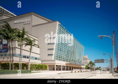 Miami, FL, USA - 22. September 2024: Stockbild Adrienne Arsht Zentrum für darstellende Künste und Oper Stockfoto