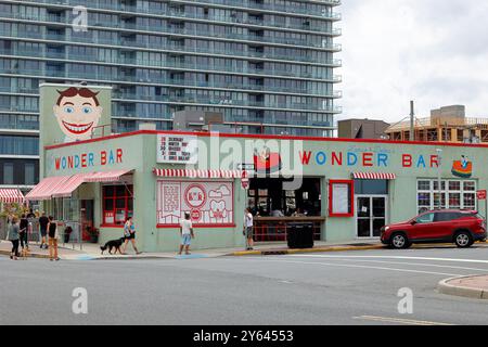 Wonder Bar, 1213 Ocean Ave, Asbury Park, New Jersey. Außenfassade mit hundefreundlicher Bar und Live-Musik in der Nähe der Promenade. Stockfoto