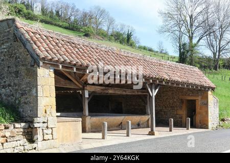 Das antike lavoir im Dorf Oingt in Beaujolais, Frankreich Stockfoto