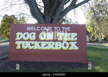 Dog on the Tuckerbox Statue, in der Nähe von Gundagai, NSW, Australien Stockfoto