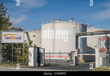 TanQuid Tanklager, Freiheit, Ruhleben, Spandau, Berlin, Deutschland *** TanQuid Tankfarm, Freiheit, Ruhleben, Spandau, Berlin, Deutschland Stockfoto