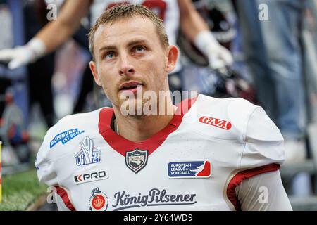 Gelsenkirchen, Deutschland. September 2024. firo : 22.09.2024, American Football, elf, European League of Football, Meisterschaftsspiel 2024, Rhein Fire vs Vienna Vikings Quarterback Jadrin Clark (Rhein Fire) Portrait, Credit: dpa/Alamy Live News Stockfoto