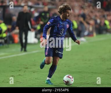 Spanisches La Liga EA Sports Fußballspiel Rayo Vallecano gegen Atletico de Madrid im Vallecas Stadion in Madrid, Spanien. September 2024. Griezmann 900/Cordon Press Credit: CORDON PRESS/Alamy Live News Stockfoto