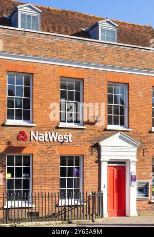 NatWest Bank Fassade Lymington High Street Lymington Hampshire eine Stadt im New Forest Hampshire England Großbritannien GB Europa Stockfoto