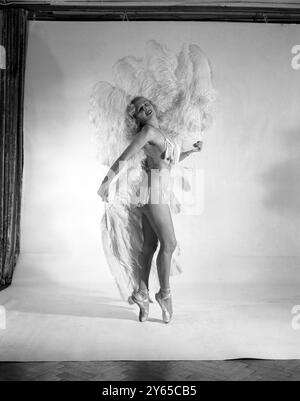 Striptease Syra Marty Oktober 1952 Stockfoto