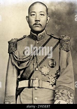 Stadt und Truppen gefangen genommen . Chi Sieh - Yuan , der ehemalige Militärgouverneur von Kiangsu , der durch einen unerwarteten Schritt die Geburtsstadt Shanghai dramatisch besetzt hat , ohne einen Schuss abzufeuern . Januar 1925 Stockfoto