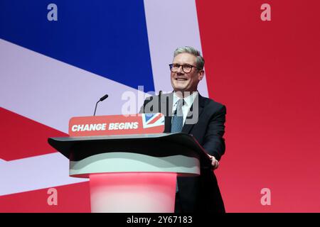 Liverpool, Großbritannien. September 2024. Der britische Premierminister Keir Starmer hält seine Rede auf der Labour Party Conference 2024 in Liverpool am Dienstag, den 24. September 2024. Foto: Hugo Philpott/UPI Credit: UPI/Alamy Live News Stockfoto