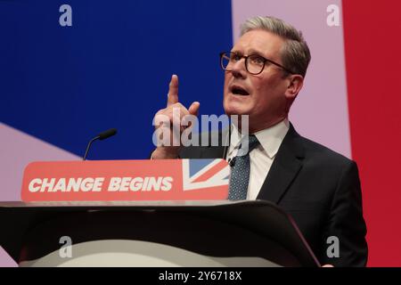 Liverpool, Großbritannien. September 2024. Der britische Premierminister Keir Starmer hält seine Rede auf der Labour Party Conference 2024 in Liverpool am Dienstag, den 24. September 2024. Foto: Hugo Philpott/UPI Credit: UPI/Alamy Live News Stockfoto