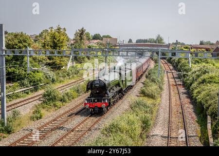 BR 'A3' 4-6-2 Nr. 60103 'Flying Scotsman' passiert Undy mit einem Ausflug nach Cardiff Stockfoto