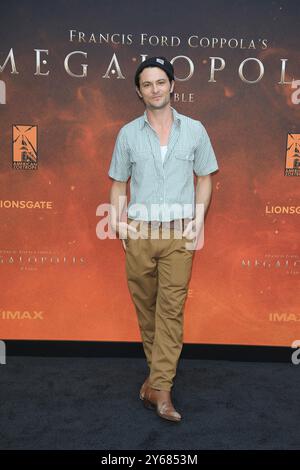 23. September 2024, Los Angeles, Kalifornien, USA: Shiloh Fernandez im Megalopolis: The Ultimate IMAX Experience Screening im TCL Chinese Theatre IMAX (Credit Image: © Nina Prommer/ZUMA Press Wire) NUR REDAKTIONELLE VERWENDUNG! Nicht für kommerzielle ZWECKE! Stockfoto