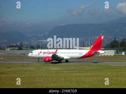 Avianca, (Aerovias del Continente Americano S.A.), Airbus A320-214, Mariscal Sucre International Airport, Quito, Ecuador, Südamerika Stockfoto