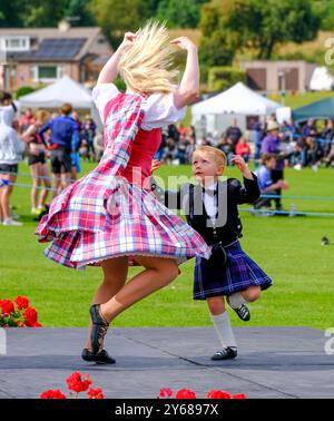 Highland Dancing im Glenurquhart Highland Gathering and Games, Drumnadrochit Stockfoto