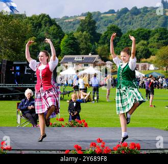 Highland Dancing im Glenurquhart Highland Gathering and Games, Drumnadrochit Stockfoto