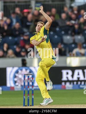 Chester Le Street, Großbritannien. September 2024. Cameron Green aus Australien liefert den Ball beim dritten Metro Bank One Day International Match England gegen Australien am 24. September 2024 im SEAT Unique Riverside, Chester-le-Street, Großbritannien (Foto: Mark Cosgrove/News Images) in Chester-le-Street, Großbritannien am 24. September 2024. (Foto: Mark Cosgrove/News Images/SIPA USA) Credit: SIPA USA/Alamy Live News Stockfoto