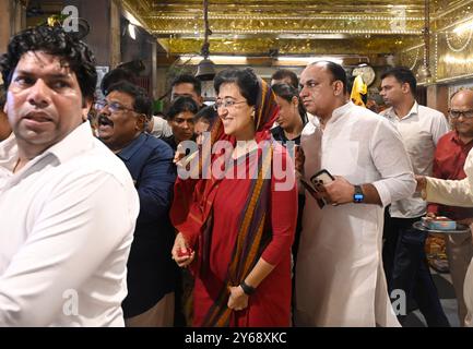 Neu-Delhi, Indien. September 2024. NEW DELHI, INDIEN - 24. SEPTEMBER: Delhi-Chef Atishi besuchte Hanuman Mandir am 24. September 2024 in New Delhi, Indien. (Foto: Sanjeev Verma/Hindustan Times/SIPA USA) Credit: SIPA USA/Alamy Live News Stockfoto