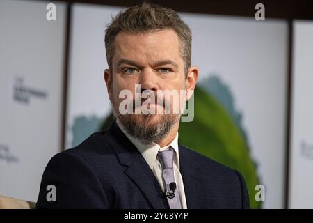 New York, USA. September 2024. Schauspieler Matt Damon, Mitbegründer von Water.org, sitzt auf einer Podiumsdiskussion, als Mike Bloomberg am 24. September 2024 den Earthshot Innovation Summit im Plaza Hotel in New York, NY, ausrichtet. (Foto: Laura Brett/SIPA USA) Credit: SIPA USA/Alamy Live News Stockfoto