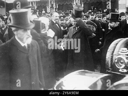 T. R. Theodore Roosevelt at Moulineaus - Frankreich, Frankreich, Glasnegative, 1 negativ: Glas; 5 x 7 Zoll Oder kleiner. Stockfoto