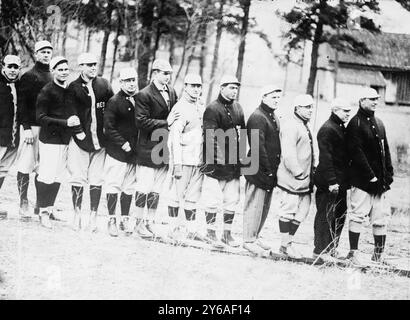 Red Sox beim Frühjahrstraining, Hot Springs, AR (Baseball), 1912., Glasnegative, 1 negativ: Glas; 5 x 7 Zoll Oder kleiner. Stockfoto