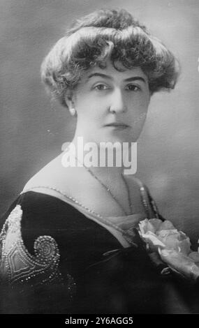 Mrs. W.P. Jackson, Foto zeigt die Ehefrau von Senator William P. Jackson aus Maryland, dessen Amtszeit im März 1913 begann. Zwischen ca. 1910 und ca. 1915, Glasnegative, 1 negativ: Glas; 5 x 7 Zoll. Oder kleiner. Stockfoto