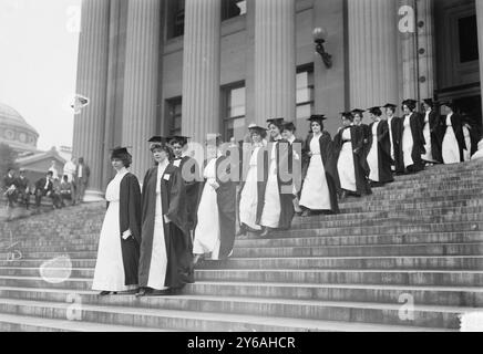 Barnard College, 1913, 4. Juni 1913., Glas-negative, 1 negativ: Glas; 5 x 7 Zoll Oder kleiner. Stockfoto