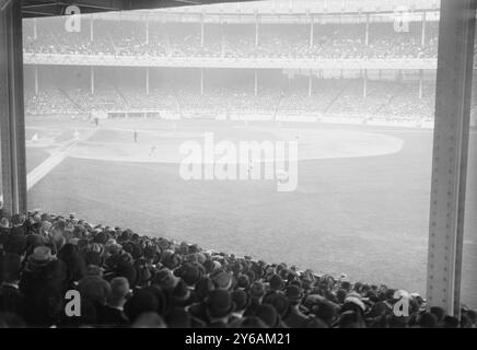 World Series 1913, 3. Spiel, Polo Grounds, NY (Baseball), 9. Oktober 1913, Glasnegative, 1 negativ: Glas; 5 x 7 Zoll Oder kleiner. Stockfoto