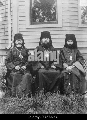 Bischof Raphael von der syrisch-orthodoxen Kirche, Most Pastor ArchbÆp Platon Leiter der Russischen Kirche in N. am., Bischof Alexander von Alaska, Glasnegative, 1 negativ: Glas; 5 x 7 cm. Oder kleiner. Stockfoto