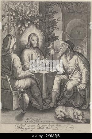 Essen in Emmaus, Christus mit den Menschen in Emmaus am Tisch, während er das Brot segnet., Druck, Druckerei: Jacob Matham, (auf Objekt erwähnt), nach Entwurf von: Hendrick Goltzius, (auf Objekt erwähnt), Cornelius Schönaeus, (auf Objekt erwähnt), Druckerei: Haarlem, Verlag: Amsterdam, 1604 - 1608, Papier, Gravur, Höhe, 267 mm x Breite, 184 mm Stockfoto