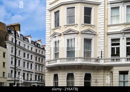 Elegante alte Apartments oder Stadthäuser im Zentrum von London Stockfoto