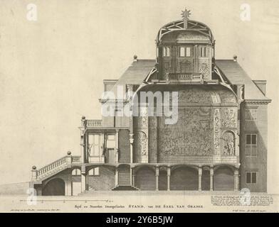Querschnitt Huis ten Bosch Palast, Suyd und Noorden Abschnitt durch Stand, von de Sael van Orange (Titel auf Objekt), Huis ten Bosch Palast (Serientitel), Querschnitt Huis ten Bosch Palast in den Haag mit den Gemälden im Orangensaal., Druck, Druckerei: Jan Matthysz., (auf Objekt erwähnt), nach Entwurf: Pieter Jansz. Post, (auf dem Objekt erwähnt), Amsterdam, 1655, Papier, Ätzen, Höhe, 293 mm x Breite, 376 mm Stockfoto