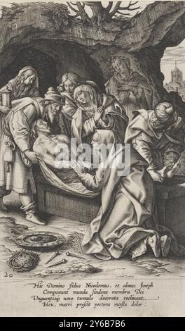 Begräbnis Christi, Leben und Passion Christi (Reihentitel), Dominicæ Passionis Mysteria Typicis Advmbrationibvs Adamussim Effigiata (Reihentitel), Christus wird von Joseph von Arimathea und Nikodemus in das Felsengrab gelegt. Um das Grab herum die trauernden heiligen Frauen. Instrumente der Leidenschaft im Vordergrund., Druck, Druckerei: Antonie Wierix (II), nach Entwurf: Maerten de Vos, Verlag: Gerard de Jode, Antwerpen, 1583 - 1587, Papier, Gravur, Höhe, 205 mm x Breite, 125 mm Stockfoto