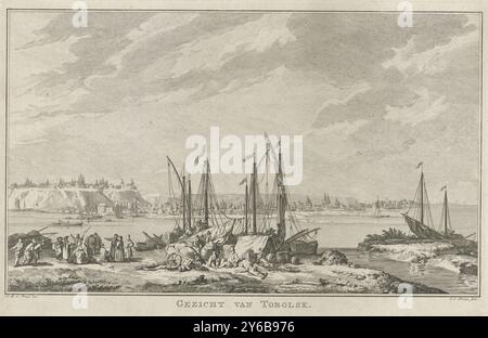 Blick auf Tobolsk, Blick auf Tobolsk (Titel auf Objekt), Blick auf die Stadt Tobolsk in Sibirien, vom Fluss aus gesehen. Schiffe, die im Vordergrund verankert sind., Druck, Druckerei: Jan Caspar Philips, (auf dem Objekt erwähnt), nach Zeichnung von Jean Baptist Leprince, (auf dem Objekt erwähnt), Amsterdam, 1771, Papier, Ätzen, Höhe, 174 mm x Breite, 270 mm Stockfoto