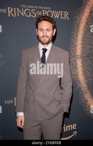 New York, Usa. September 2024. NEW YORK, NEW YORK – 24. SEPTEMBER: Charlie Vickers nimmt am 24. September 2024 in New York City an der Premiere von The Lord of the Rings: The Rings of Power Teil. Quelle: SOPA Images Limited/Alamy Live News Stockfoto