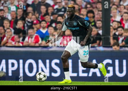 ROTTERDAM, NIEDERLANDE - 19. SEPTEMBER: Victor Boniface von Bayer 04 Leverkusen dribbelt mit dem Ball während der UEFA Champions League 2024/25 League P Stockfoto