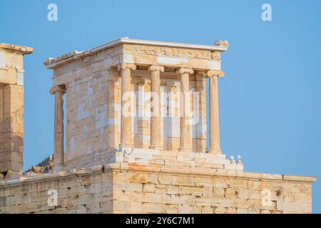 Tempel der Athena Nike auf der Akropolis von Athen, Griechenland Stockfoto