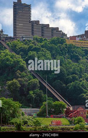Pittsburgh, Pennsylvania, USA-30. Juli 2016: Duquesne Incline am Mt. Washington in Pittsburgh. Stockfoto