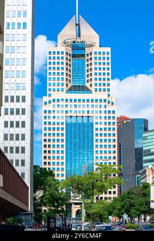 Pittsburgh, Pennsylvania, USA-30. Juli 2016: Stadtbild mit dem Highmark Building in der Innenstadt von Pittsburgh. Stockfoto