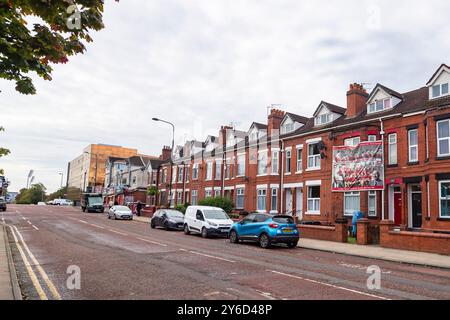 Manchester, Großbritannien. September 2024. MANCHESTER, Stadion Old Trafford, 25-09-2024, Saison 2024/2025, UEFA/FIFA internationaal während der Fans FC Twente in Manchester rund um das Stadion Credit: Pro Shots/Alamy Live News Stockfoto