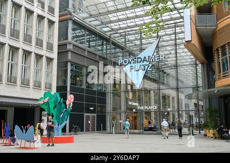 Einkaufszentrum, The Playce, Potsdamer Platz, Tiergarten, Mitte, Berlin, Deutschland Stockfoto