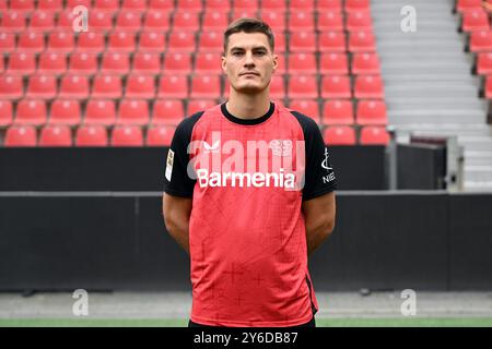 Leverkusen, Deutschland. September 2024. Leverkusens Patrik Schick Credit: Federico Gambarini/dpa - WICHTIGER HINWEIS: Gemäß den Vorschriften der DFL Deutschen Fußball-Liga und des DFB Deutschen Fußball-Bundes ist es verboten, im Stadion und/oder im Spiel aufgenommene Fotografien in Form von sequenziellen Bildern und/oder videoähnlichen Fotoserien zu verwenden./dpa/Alamy Live News Stockfoto